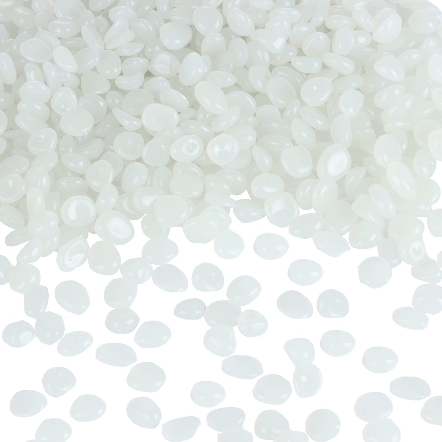 900pcs Glow in The Dark Rocks Outdoor Decorations Stones Small Luminous Pebbles Indoor/Outdoor Decor for Garden Fish Tank Aquarium Planter Walkway - White