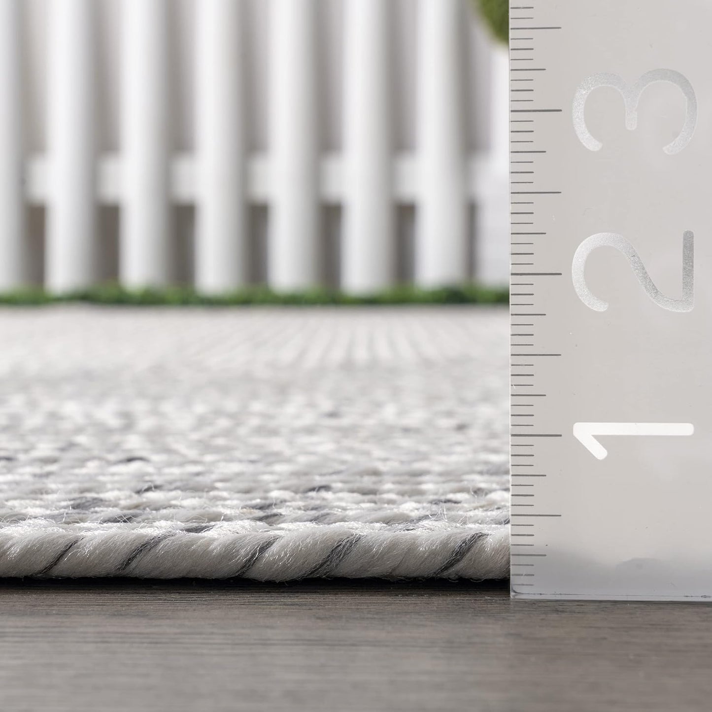 nuLOOM Oval 3' x 5' Solid Hand Braided Indoor/Outdoor Area Rug, Pet-Friendly, High Traffic, Weather Resistant, for Patio, Balcony, Bedroom, Living, Dining Room, Wynn Ivory