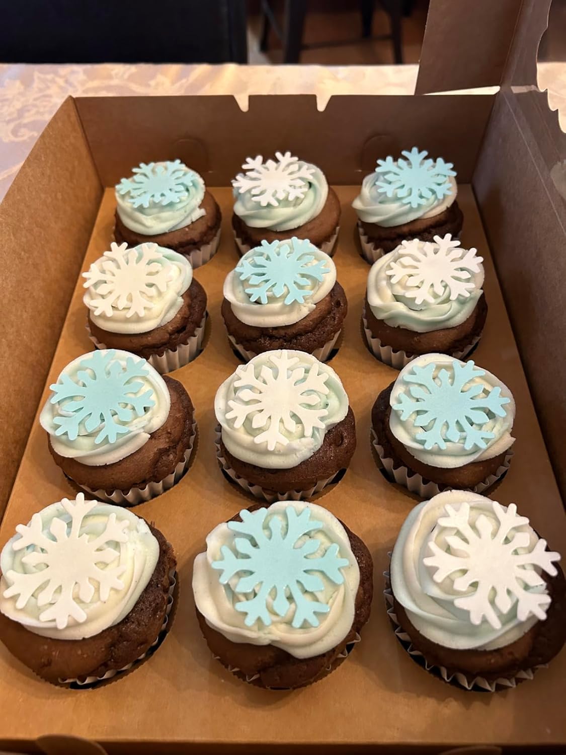 50pcs Edible Snowflakes for Cake Decorating Cupcake Toppers for Christmas Winter frozen Theme Birthday Party Decorations (White & Blue)