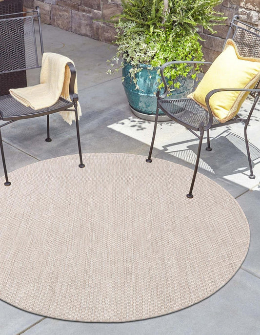 Unique Loom Outdoor Solid Collection Area Rug (5' 3" Round Beige/Ivory)