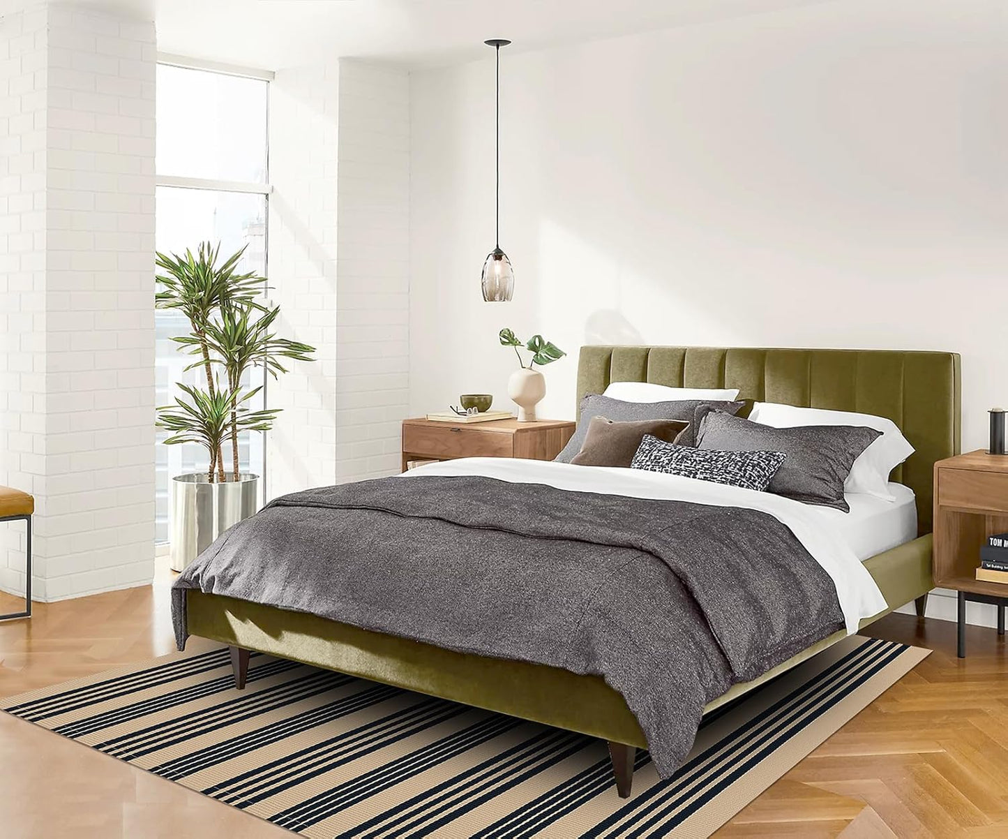 IOHOUZE Black and Tan Striped Rug 5'x7' Indoor Outdoor Rug, Washable Area Rug for Living Room, Large Patio Rug, Cotton Striped Rugs for Patio Living Room Bedroom