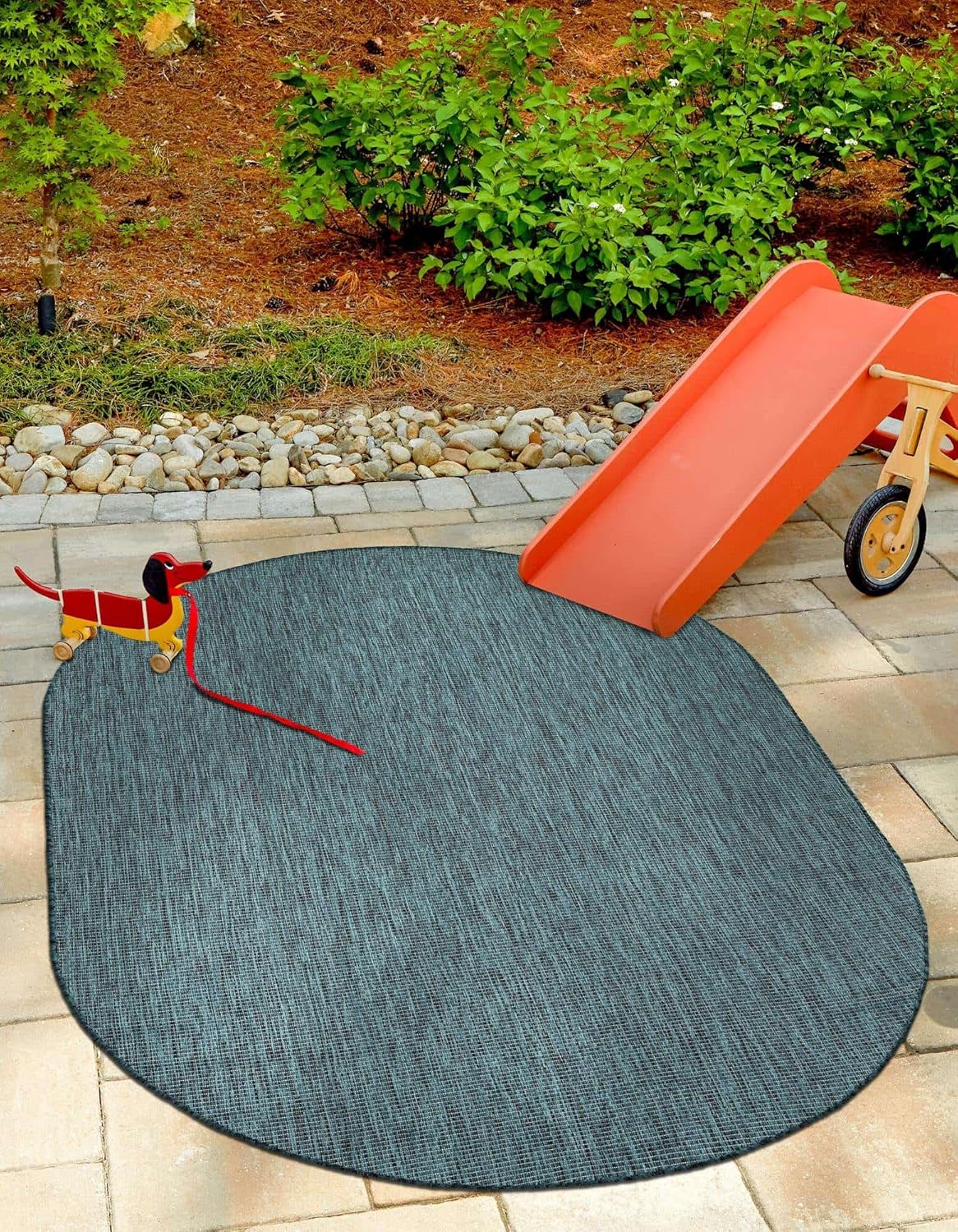 Unique Loom Outdoor Solid Collection Area Rug (4' 1" x 6' 1" Oval Teal/Navy Blue)