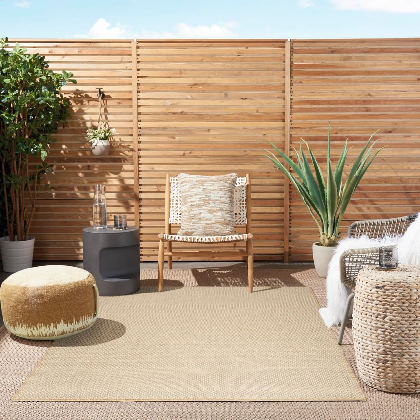 Nourison Home Courtyard Natural 4' x 6' Area Rug - Easy Clean, Non Shedding, Bed Room, Living Room, Dining Room, Kitchen (4' x 6')