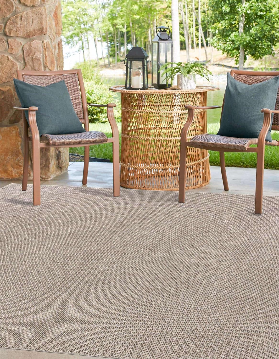 Unique Loom Outdoor Solid Collection Area Rug (6' 1" Square Beige/Ivory)