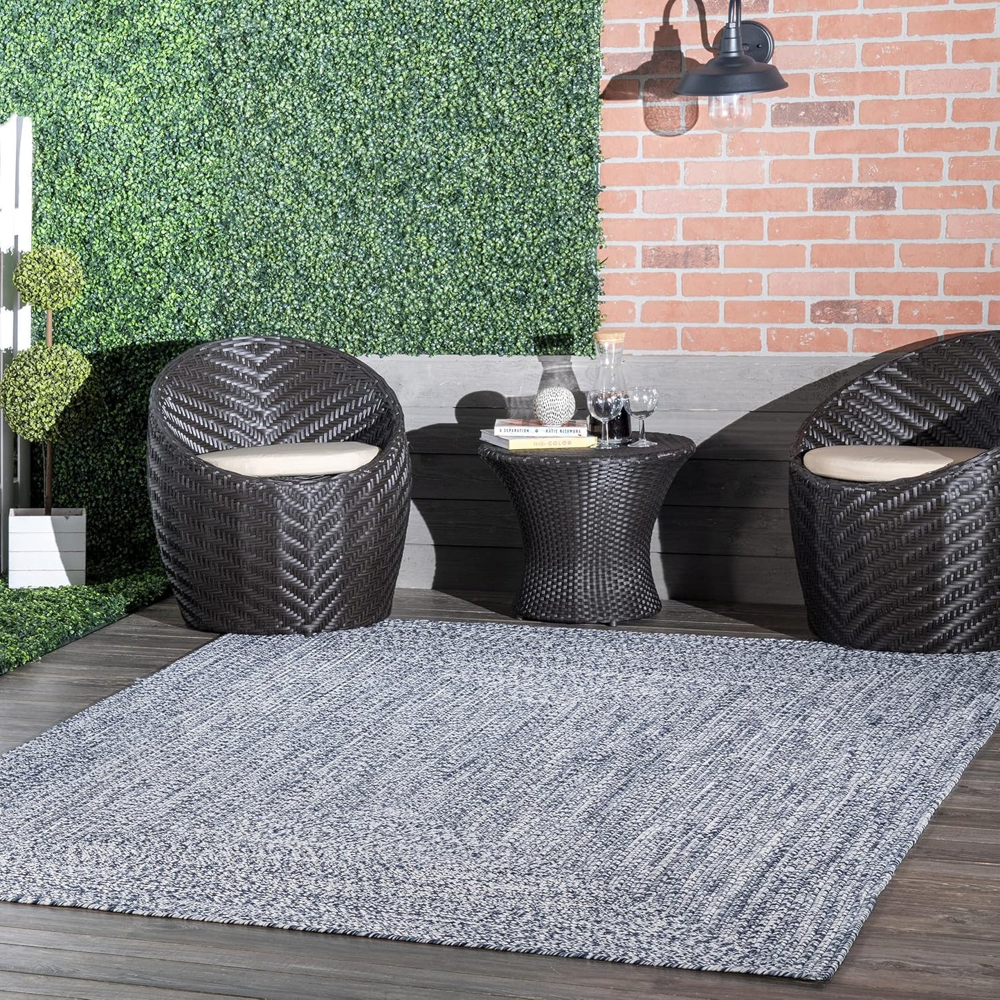 nuLOOM 2' x 12' Solid Hand Braided Indoor/Outdoor Area Rug, Pet-Friendly, High Traffic, Weather Resistant, for Patio, Balcony, Bedroom, Living, Dining Room, Wynn Navy