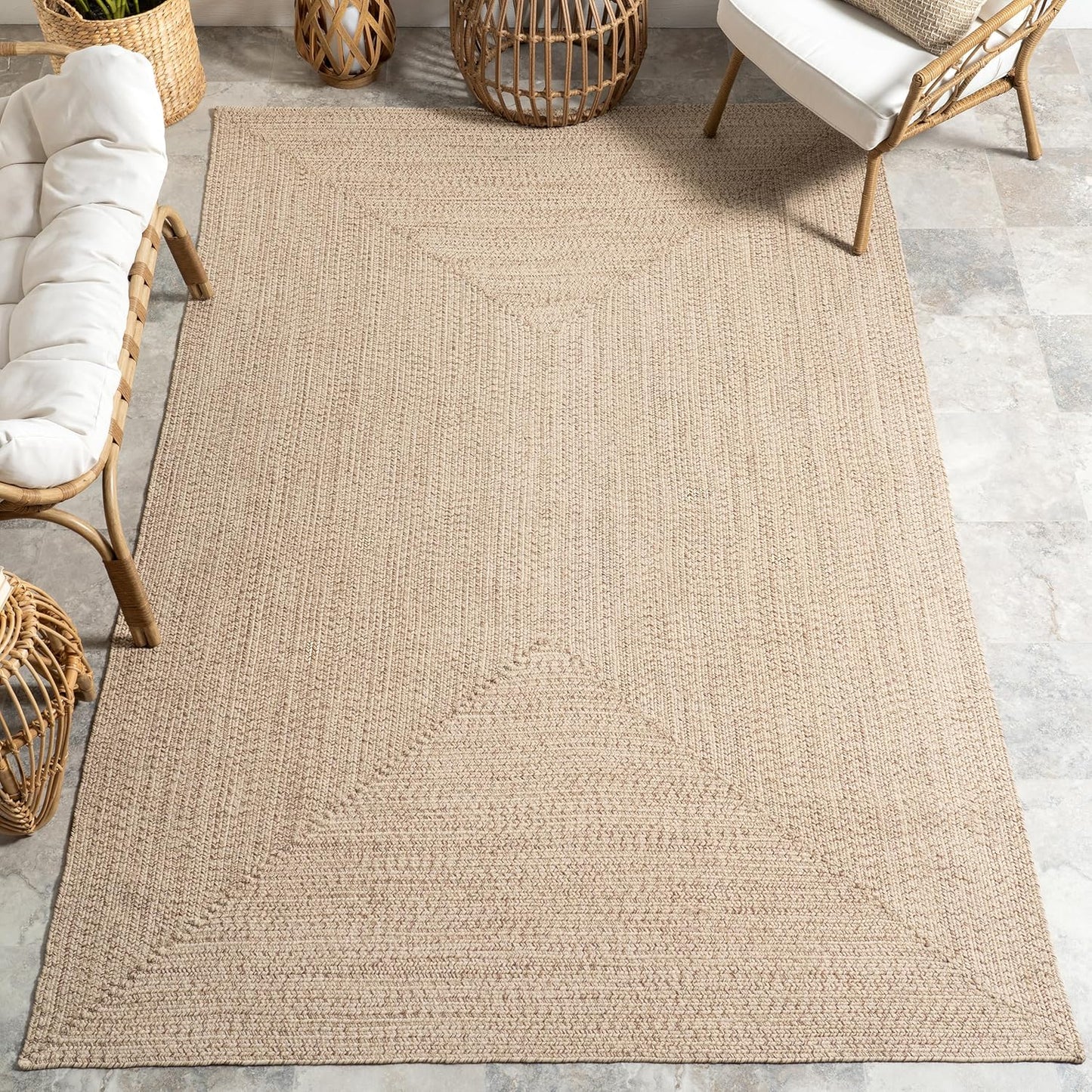 nuLOOM 2' x 3' Solid Hand Braided Indoor/Outdoor Area Rug, Pet-Friendly, High Traffic, Weather Resistant, for Patio, Balcony, Bedroom, Living Room, Dining Room, Wynn Tan